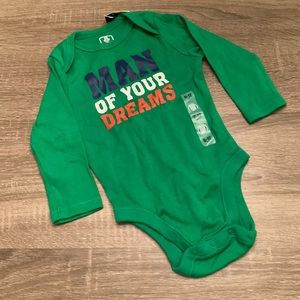 Green onesie 6-12 mos